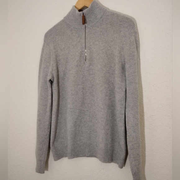 Banana Republic Italian Yarn Half Zip Pullover Sweater - Picture 4 of 6